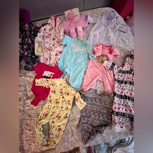 Large bundle of baby girl, clothes and accessories 3 to 6 months
